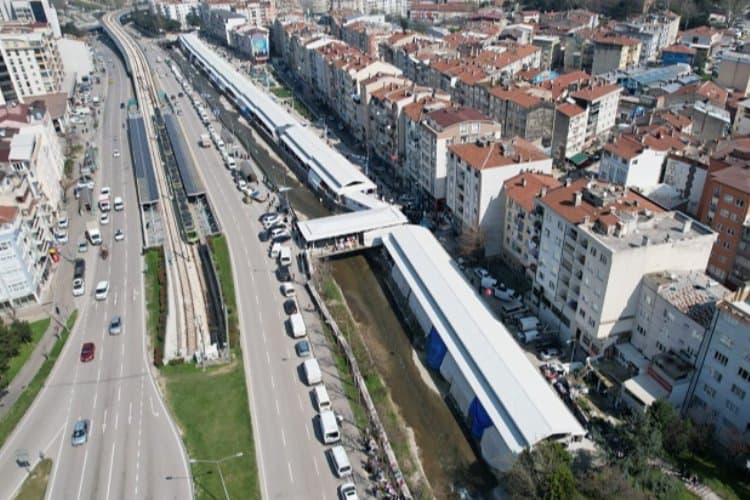 Bursa’da Gökdere Pazar Yeri hizmete açıldı